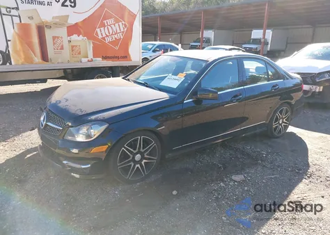 2013 Mercedes-Benz C 300 Sport 4Matic from USA, damaged, VIN WDDGF8AB2DR255543